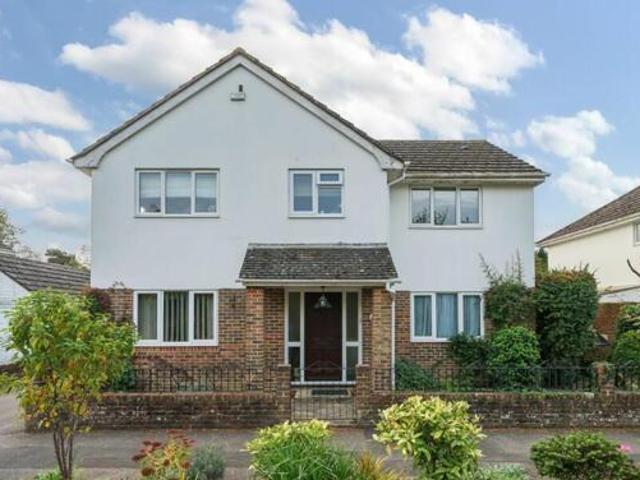 House for sale in Spring Vale, Hampshire