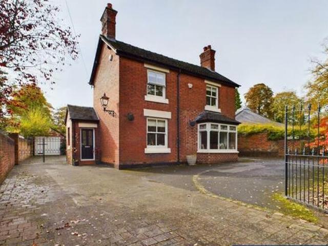 House for sale in Lyons, Greater London