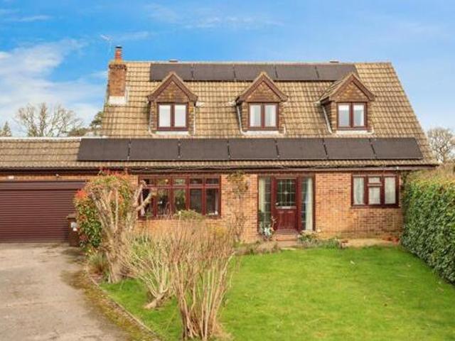 House for sale in Heathlands, East Sussex