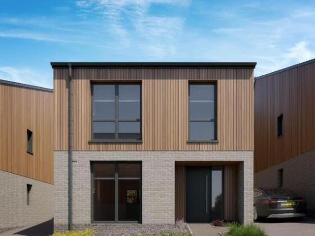 House for sale in Pinhoe, Exeter