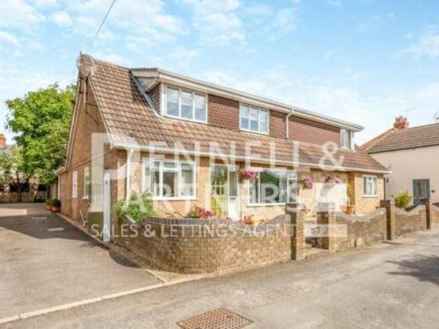 House for sale in Bedingfield, Suffolk