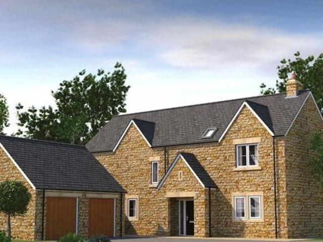 House for sale in Alnwick, Northumberland