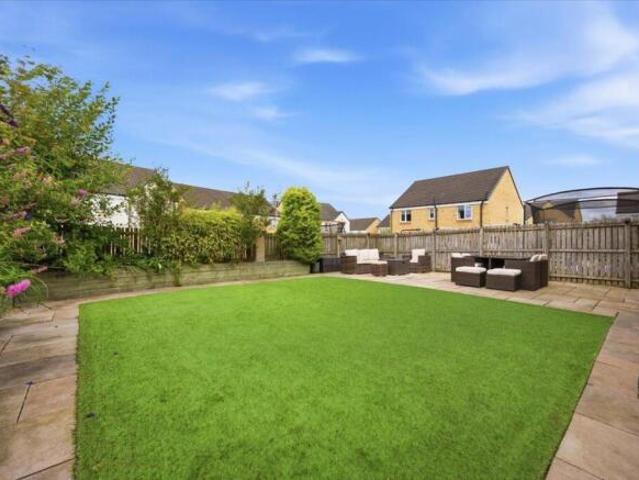 Farm for sale in Auchinloch, Scotland