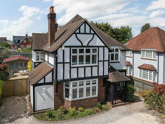House for sale in North Camp, Rushmoor
