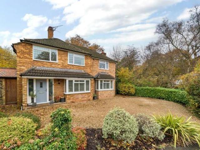 House for sale in Upper Bourne, Waverley