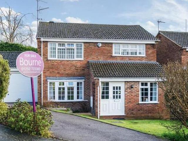 House for sale in Hog Hatch, Waverley