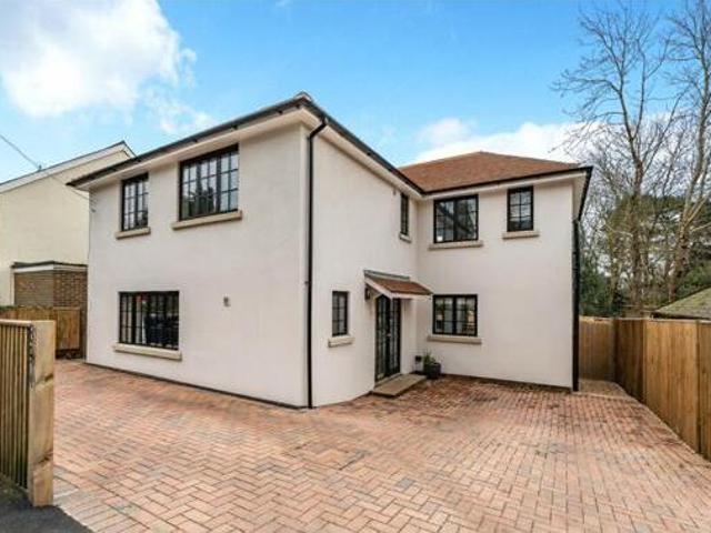 House for sale in Wrecclesham, Waverley