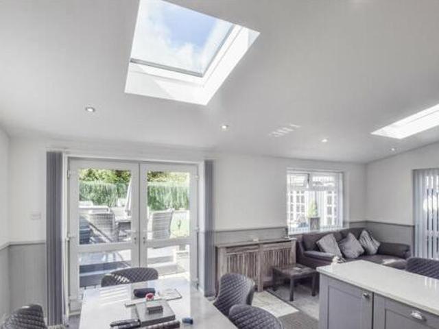 House for sale in Widnes, Liverpool City Region