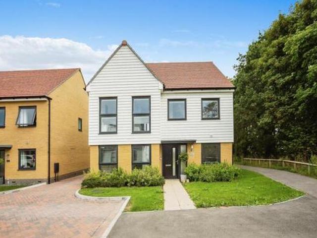 House for sale in Oad Street, Kent