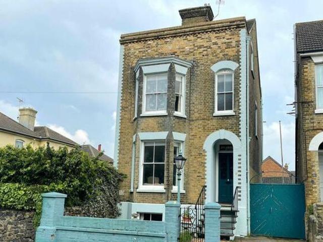 House for sale in Preston, Oad Street