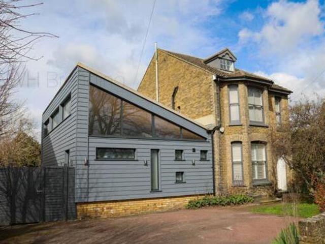 House for sale in Oad Street, Kent