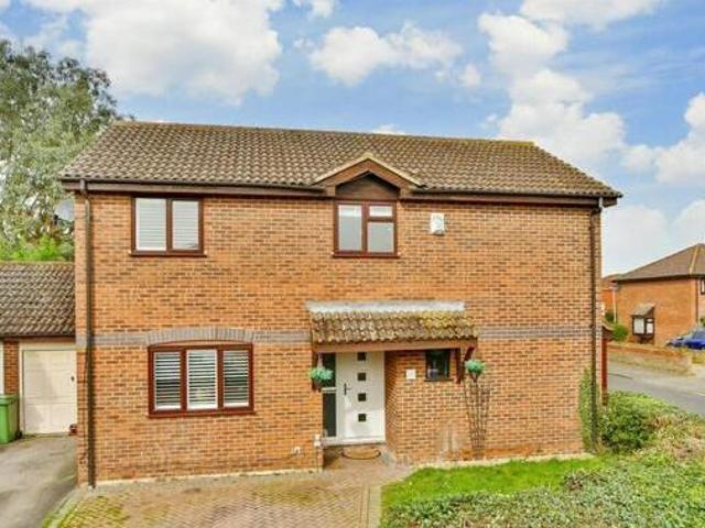 House for sale in Oad Street, Kent