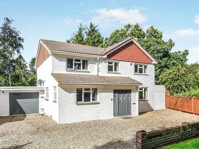 House for sale in Oad Street, Kent