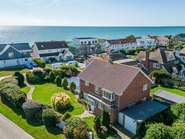 House for sale in Clapham, West Sussex