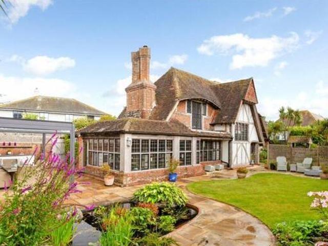House for sale in Clapham, West Sussex