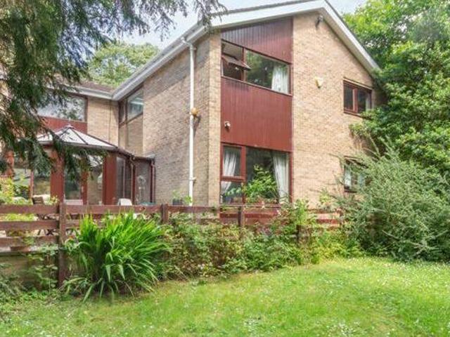 House for sale in Newcastle-under-Lyme, Staffordshire