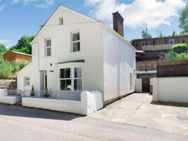 House for sale in Ferryside, Wales