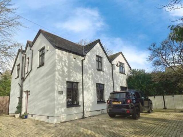Farm for sale in Falcon Lodge, Wales