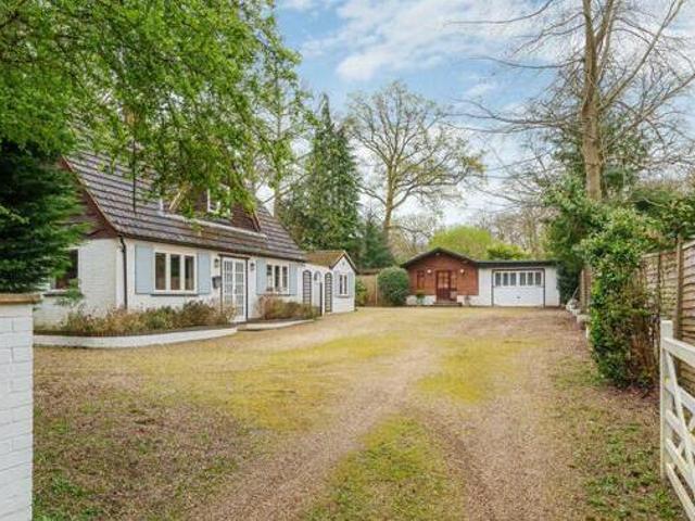 House for sale in Lyons, Greater London