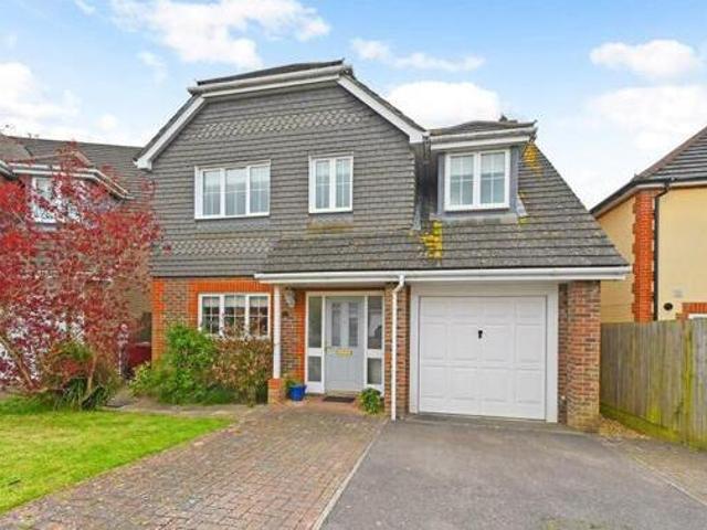 House for sale in Littlecote, West Sussex