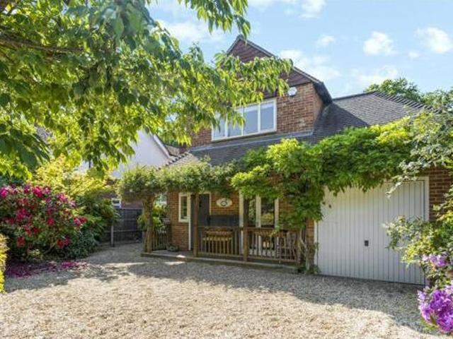 House for sale in Fleet, Hart