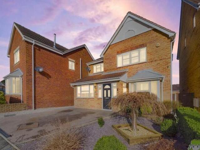 House for sale in Potters Corner, East Midlands