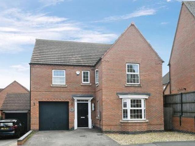 House for sale in Potters Corner, East Midlands