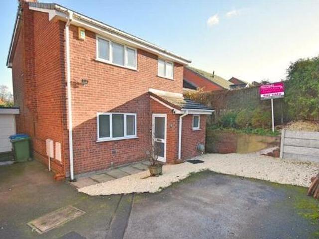 House for sale in Potters Corner, East Midlands