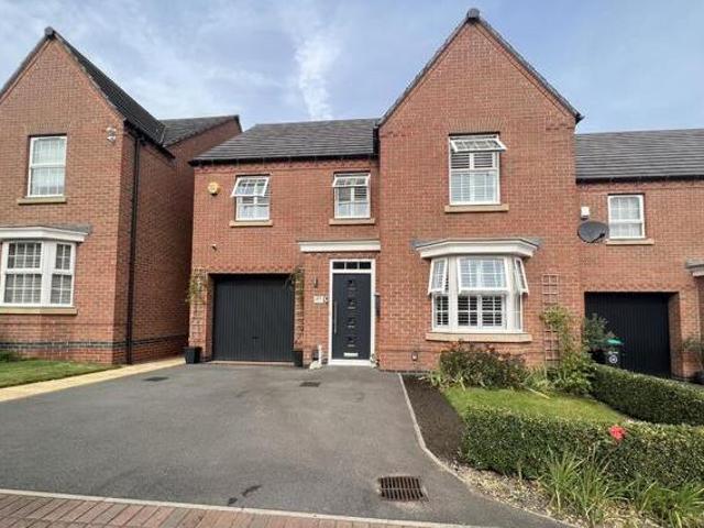 House for sale in Potters Corner, East Midlands