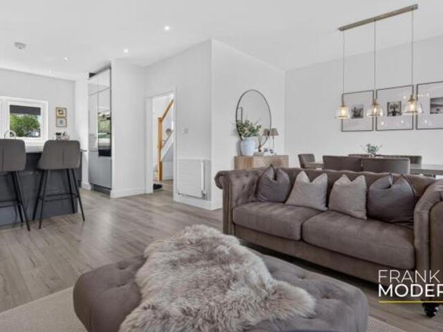 Farm for sale in Hampton Green, Cambridgeshire