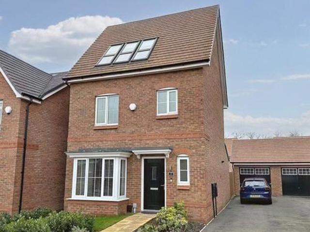 House for sale in Camp Hill, Warwickshire