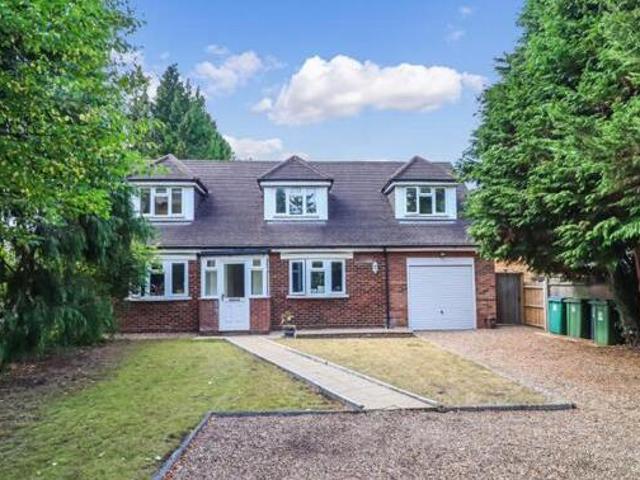 House for sale in North Watford, Hertfordshire