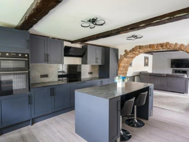 Farm for sale in Gildersome, West Yorkshire