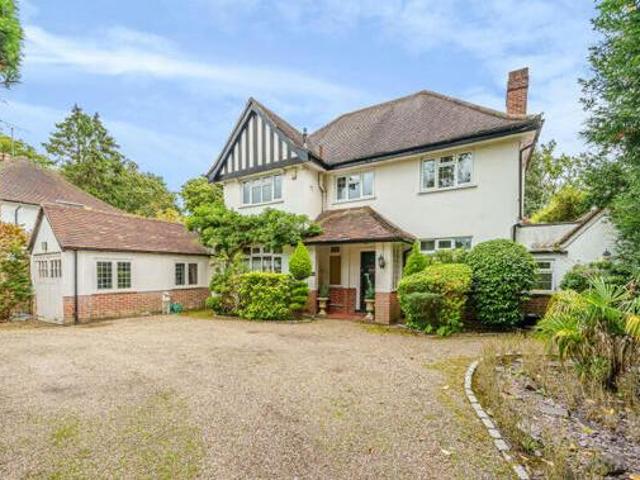 House for sale in Gerrards Cross, Denham