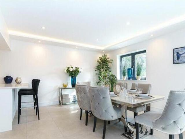 House for sale in Gerrards Cross, Denham