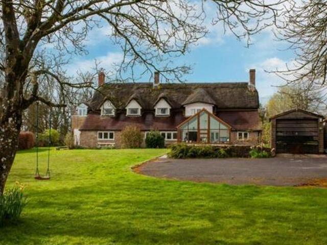 House for sale in Brompton, Gillingham