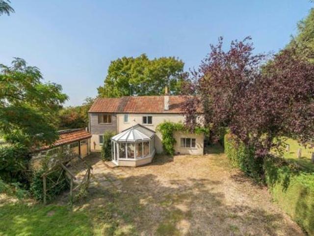 House for sale in Glastonbury, Somerset