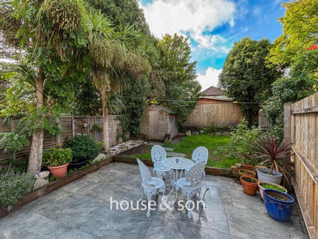 Farm for sale in Llantrisant, Wales