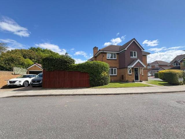 Farm for sale in Kennessee Green, Maghull