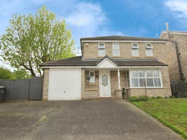 House for sale in Whitfield, Charlesworth