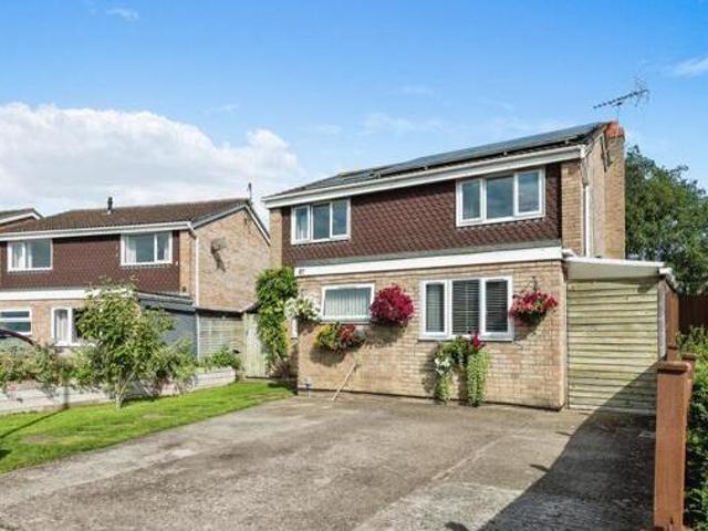 House for sale in Gloucester, Gloucestershire