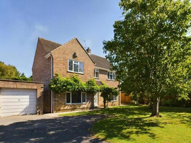 House for sale in Gloucester, Gloucestershire
