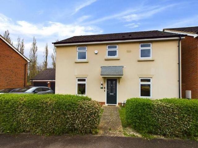 House for sale in Gloucester, Gloucestershire