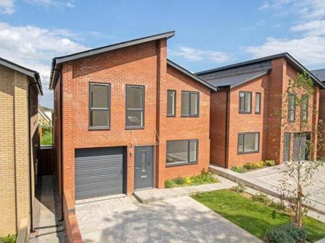 House for sale in Gloucester, Gloucestershire
