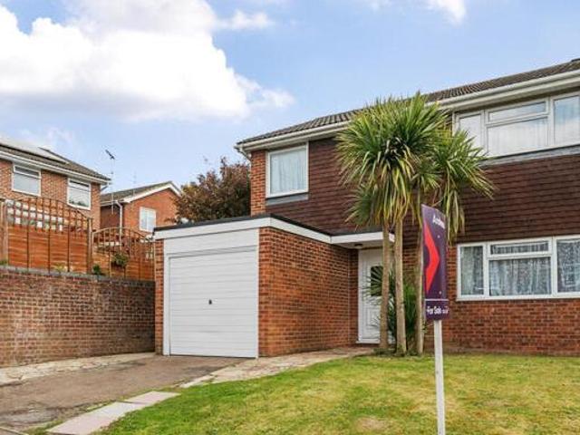 House for sale in Gloucester, Gloucestershire