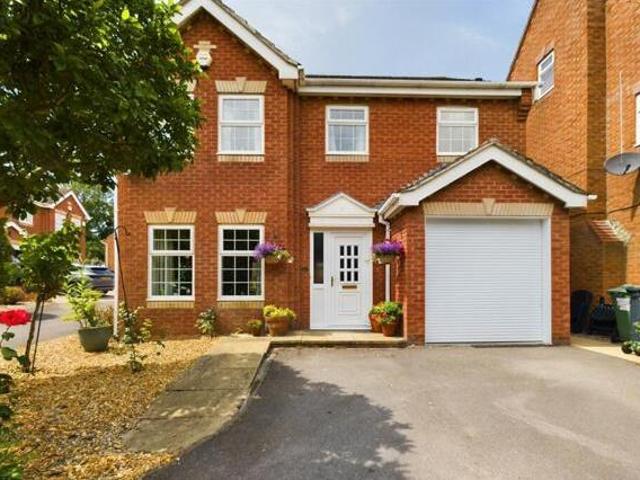 House for sale in Hempsted, Gloucester