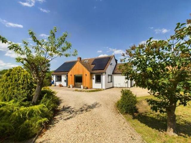 House for sale in Gloucester, Gloucestershire