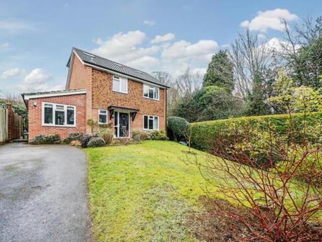 House for sale in Binscombe, Fole