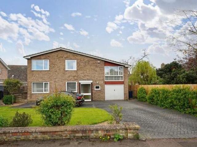 House for sale in Lyons, Greater London