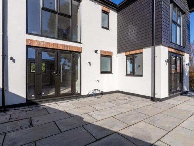 Farm for sale in Kings Farm, Hamerton